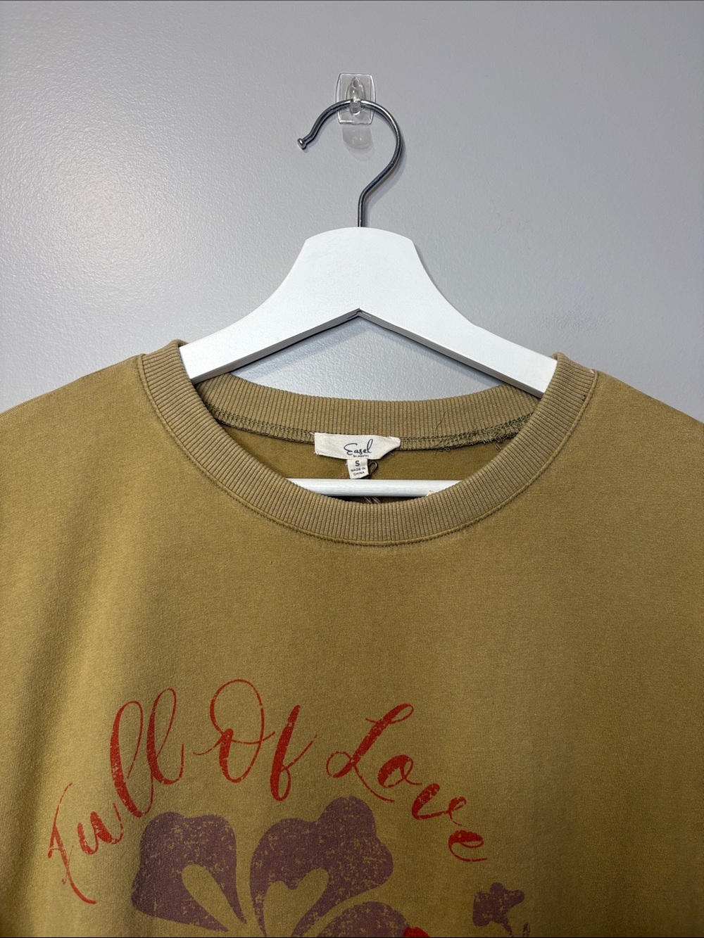 Easel Full Of Love And Sunshine Hibiscus Oversized Cotton Graphic Tee - Picture 4 of 9
